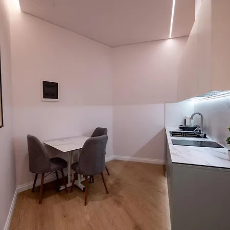 Summer Depo Apartament Saranda